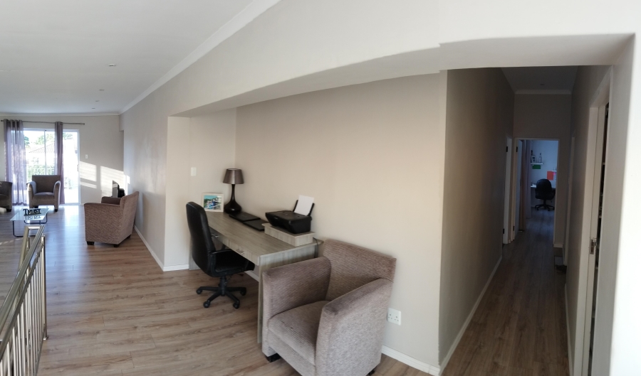 3 Bedroom Property for Sale in Windsor Park Eastern Cape